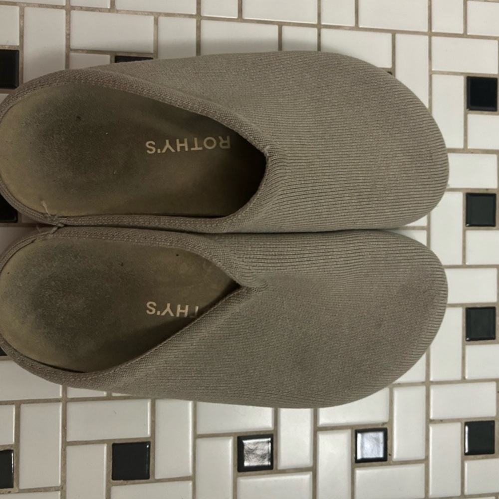 Rothy's Casual Clog Dove Size 7
